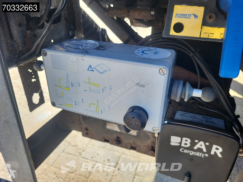 Прицеп Schmitz Cargobull SCB*D2 2 axles Tail gate