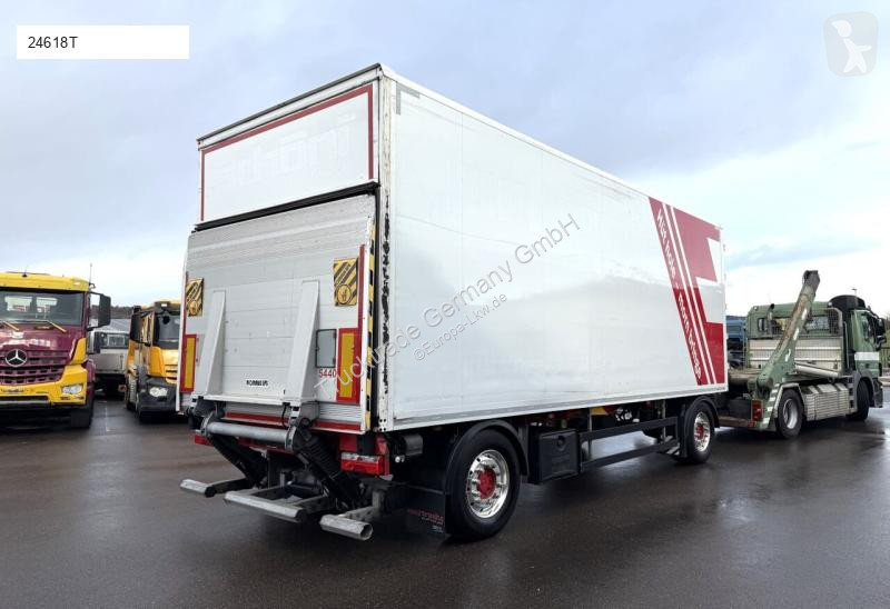Släp Schwarzmüller PA 2/E Koffer mit HB /...