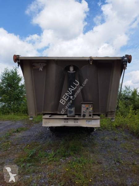 Semitrailer Benalu