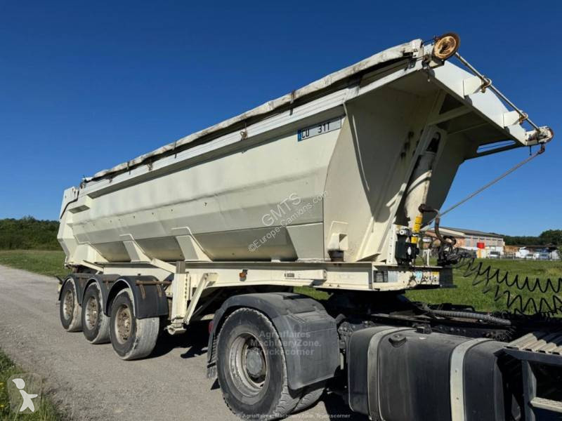 Semitrailer Stas