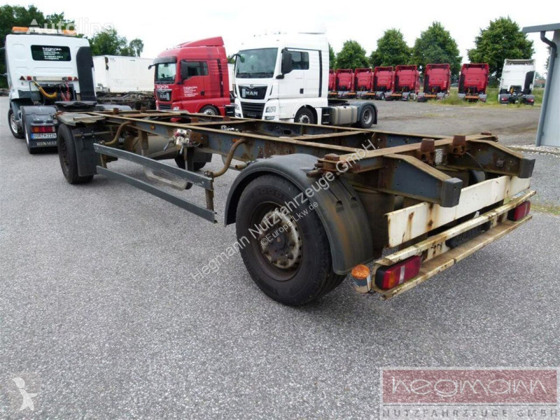 مقطورة Schmitz Cargobull AWF 18 Midi