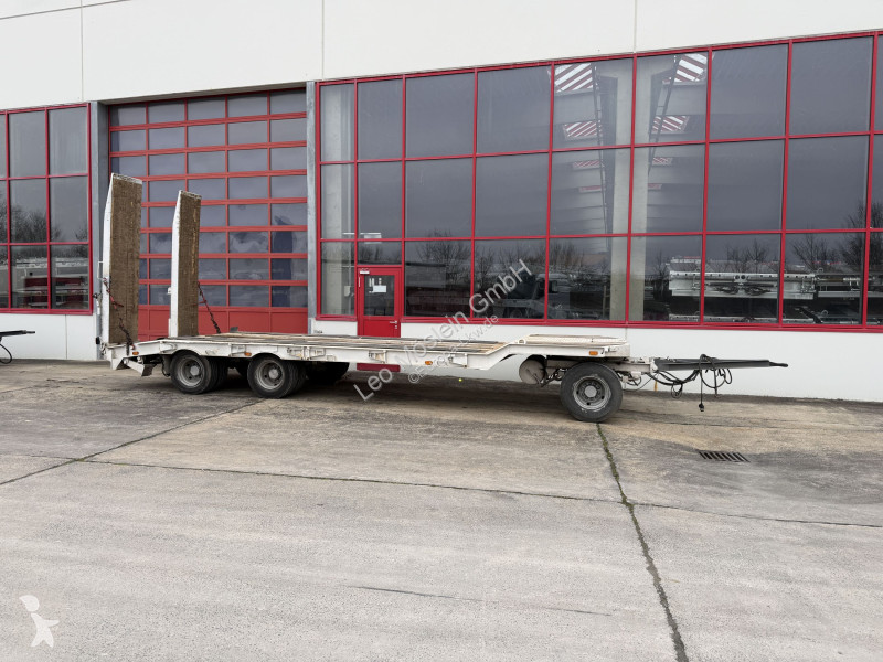 مقطورة Müller Mitteltal T3  3 Achs...