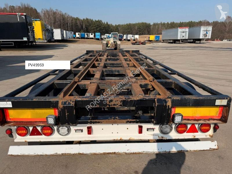 مقطورة  Roll-off Trailer