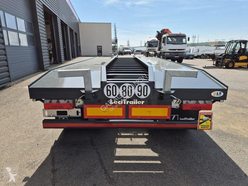 مقطورة Lecitrailer  PORTE CAISSON