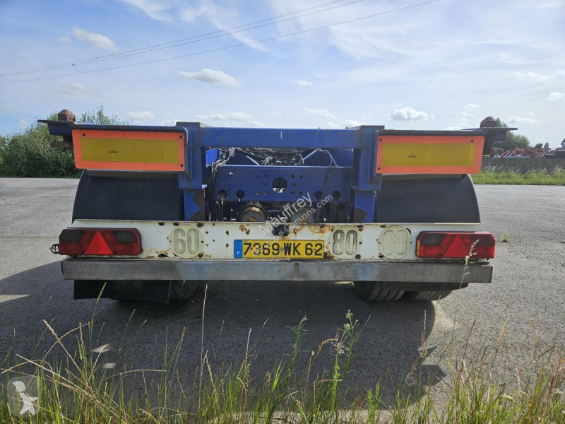 مقطورة Fruehauf