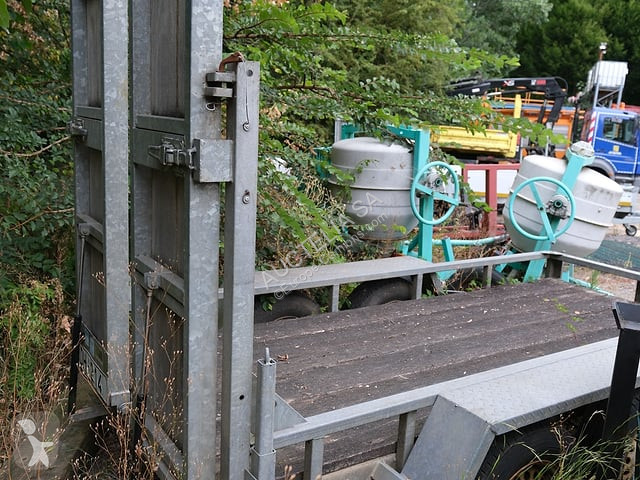 Véhicule utilitaire BCW V4 13 27