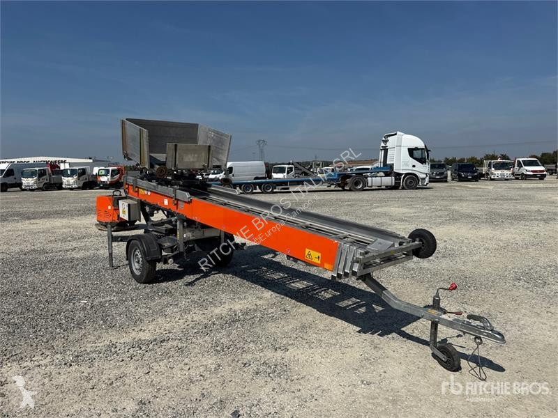 Remorque Paus Easy 18 WH-M Towable Lift