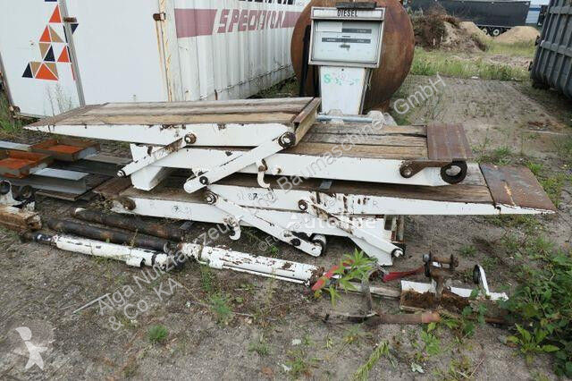 Remorca Müller-Mitteltal hydr. Auffahrrampen...