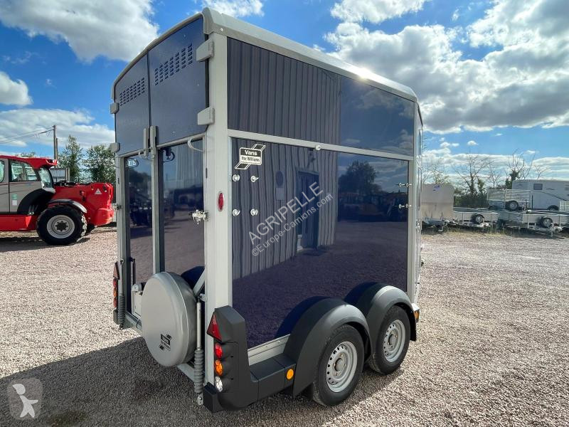 Remolque Ifor Williams  HB511