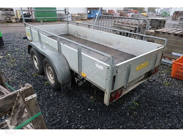 Saris SA2000 trailer