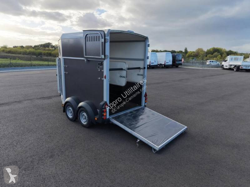 Ifor Williams HB506 trailer