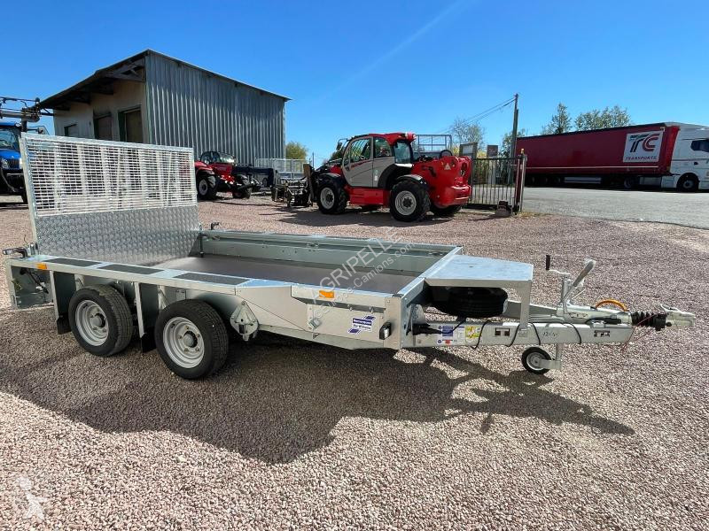 Превоз на строителна техника Ifor Williams GX 106