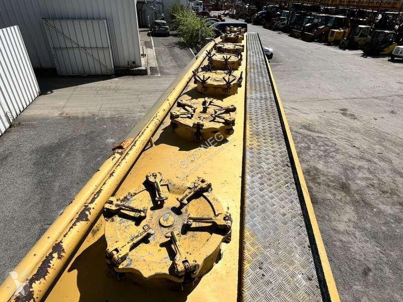 Semirimorchio Fruehauf  A CHAUX 2 ESSIEUX
