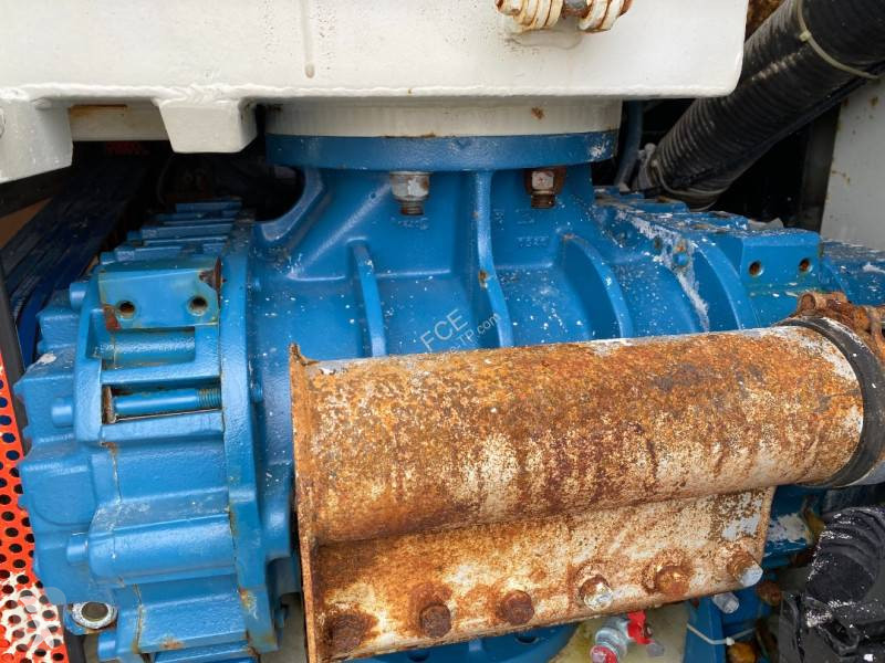 Aanhanger Univac ASPIRATEUR MOBILE UNIVAC...