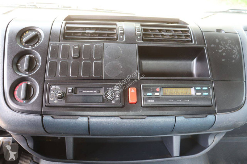 Причіп Mercedes 970.02