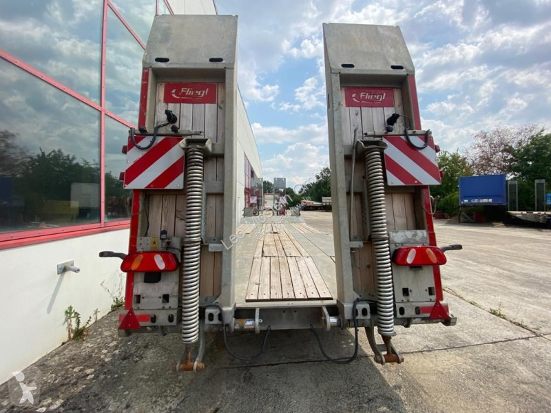 Remorque Fliegl DTS 300  3 Achs Tiefladeranhänger