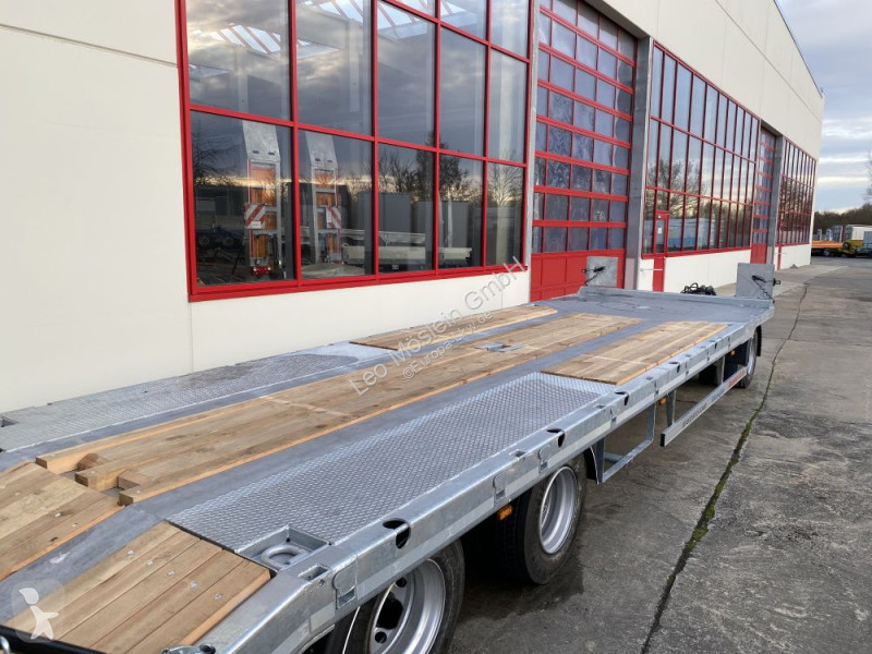 Reboque  T 3-9,20 F Blatt  3 Achs Tieflader mit...