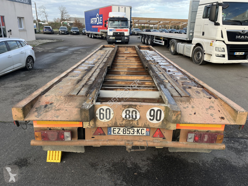 مقطورة Fruehauf