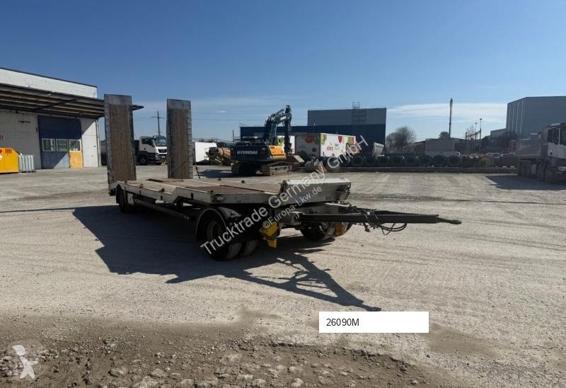 مقطورة Schwarzmüller 663 AZ Tieflader