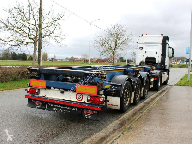 مقطورة Fruehauf