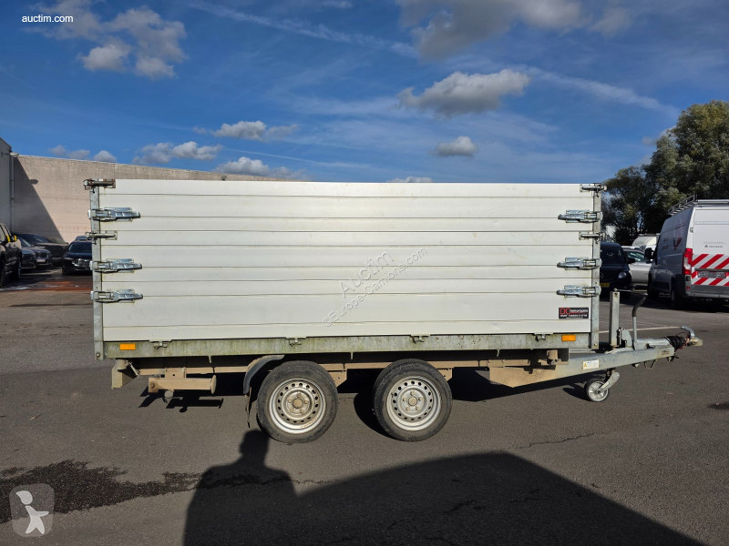 Saris k3 trailer