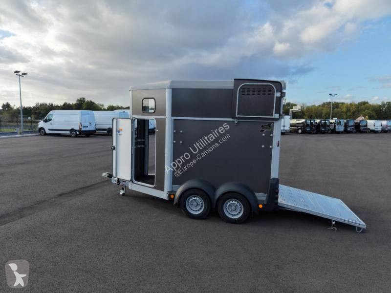 Ifor Williams HB506 trailer