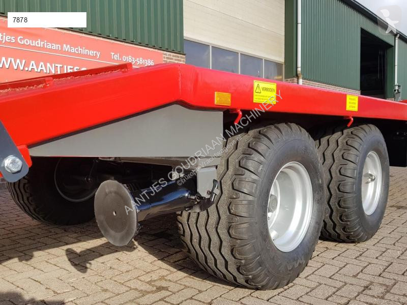 Aanhanger  AGM Oprijwagen