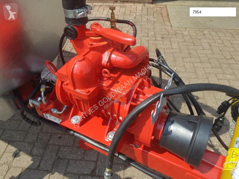 Reboque  MB 32 Water tank