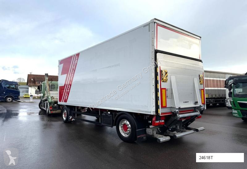 Släp Schwarzmüller PA 2/E Koffer mit HB /...