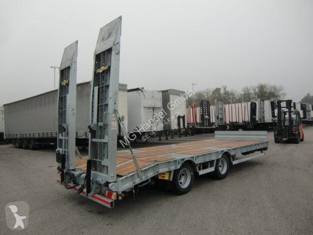 Reboque Humbaur HBTZ 217224 BS schräg...