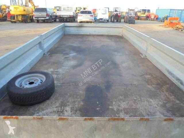 Remorque Hubière CNT 352 TD