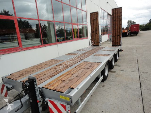 مقطورة Möslein TT 31  31 t GG Tridem- Tieflader...