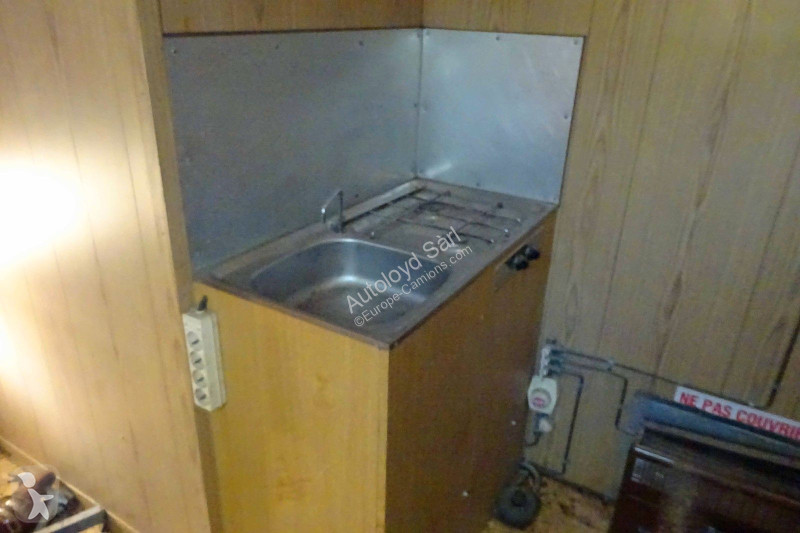 Stavebný stroj  FEMIL ROULOTTE CABANE DE CHANTIER