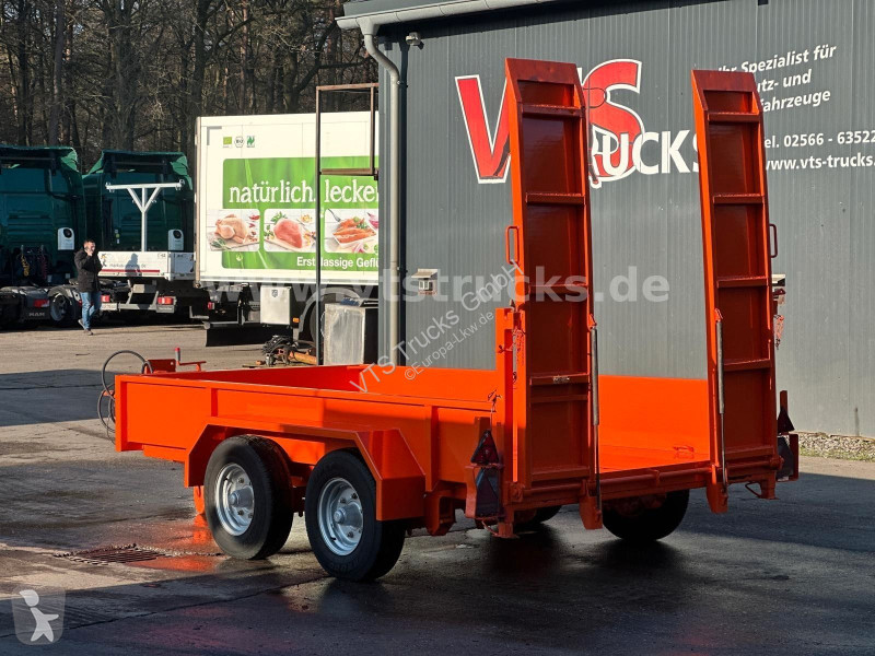 مقطورة Blomenröhr Maschinentransporter 4,5 t....