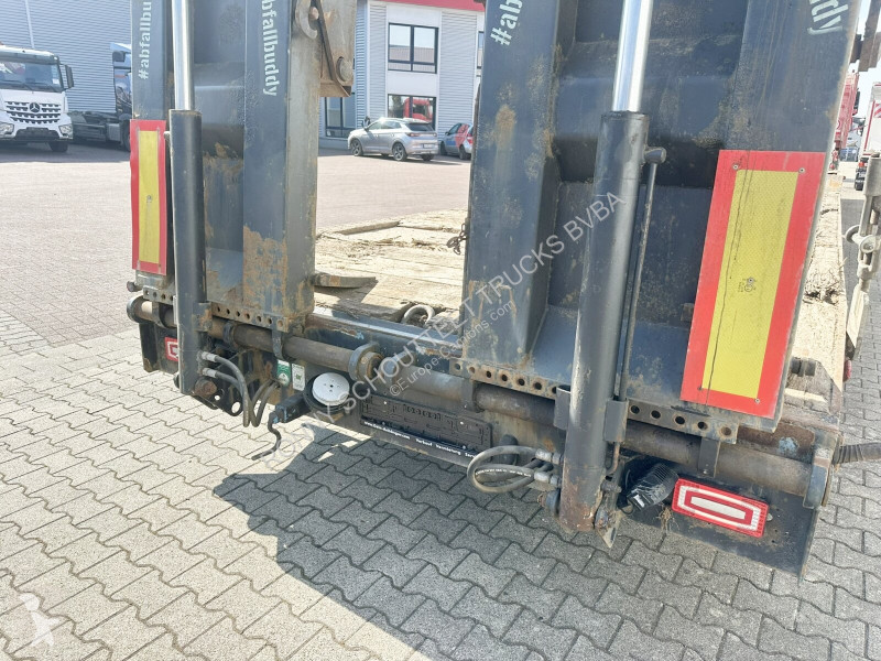 مقطورة  T 40 T 40, Verbr. auf 3m, hydr. Rampen