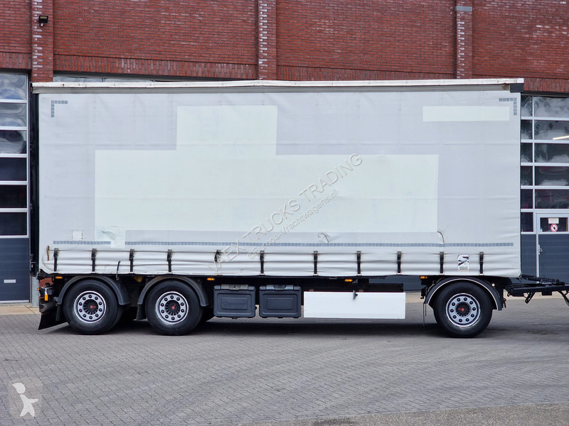 مقطورة Krone 3 axle trailer - SAF Axle -