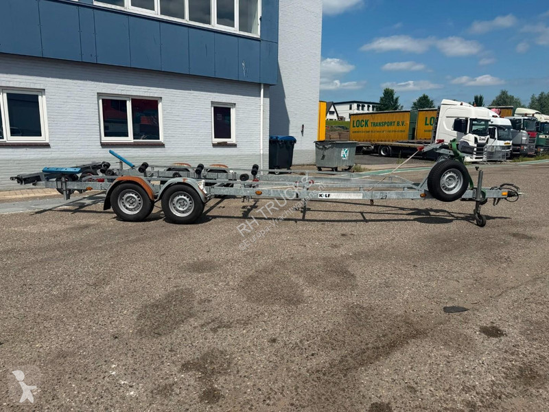 مقطورة  N/A X 3000 Botentrailer met Rollen