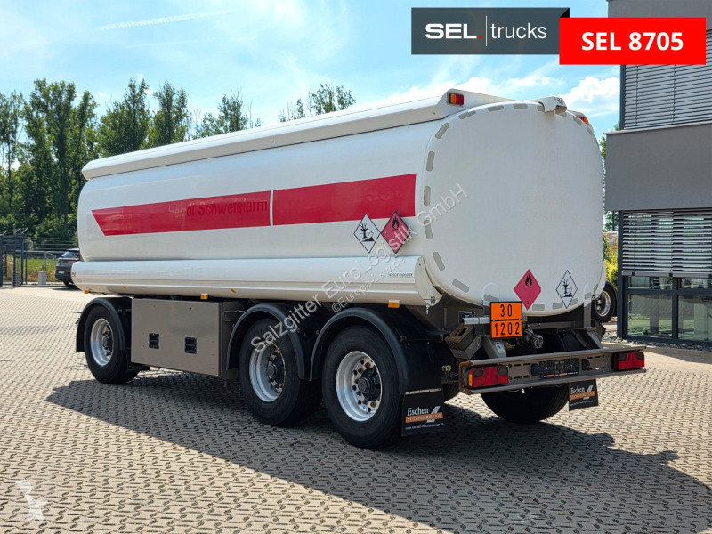 مقطورة  Du. Ing. U. Esterer TA 24.240 /...