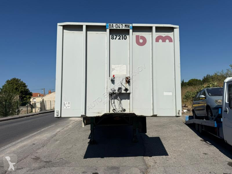 نصف مقطورة Fruehauf  BENALU