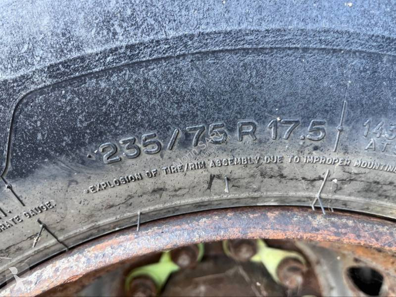 Přívěs Leveques REM219
