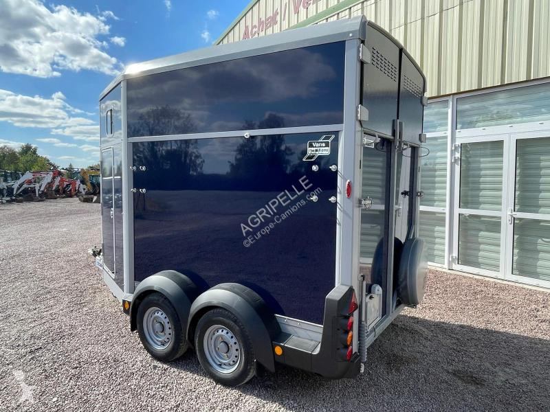 Remolque Ifor Williams  HB511