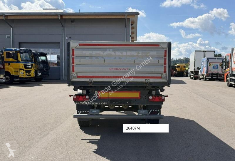 Remorca Schwarzmüller 663 Z2