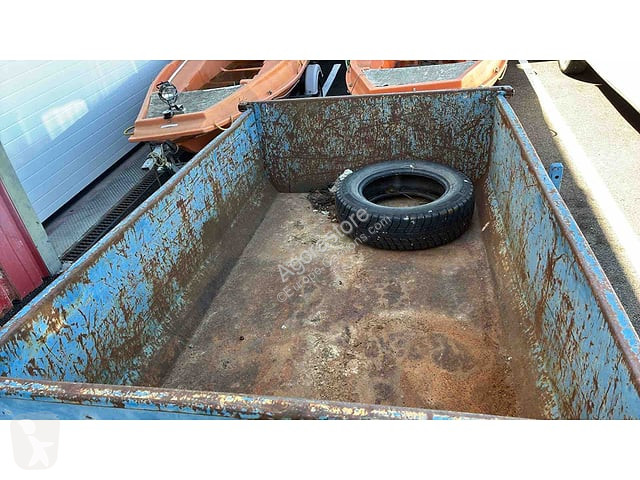 Remorca Demico