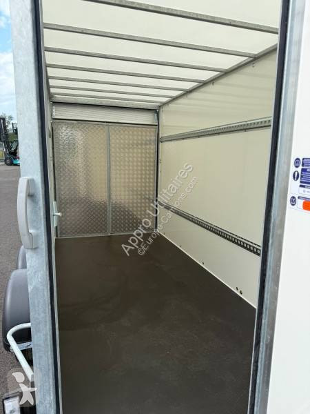 Ifor Williams BV105 trailer