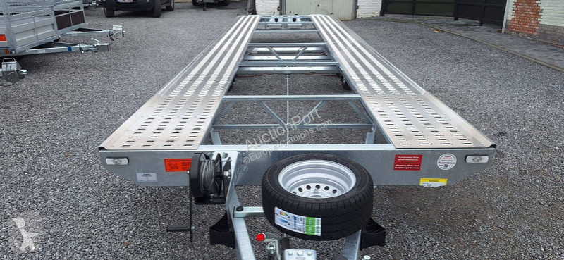 Long trailer