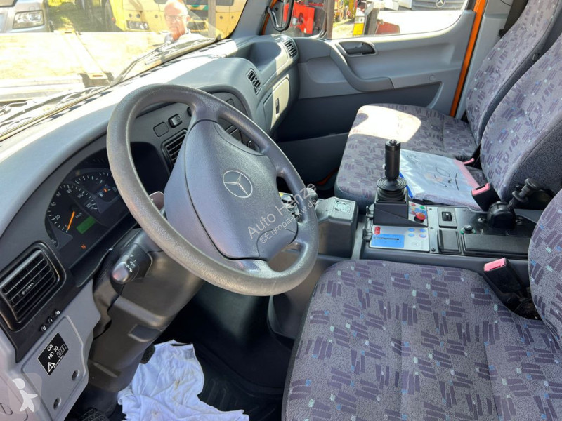 Remorque Mercedes Unimog U20 2-Achs...