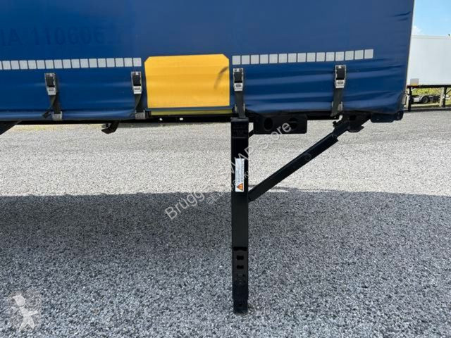 Equipamentos pesados Kögel Heck mit Portaltüren