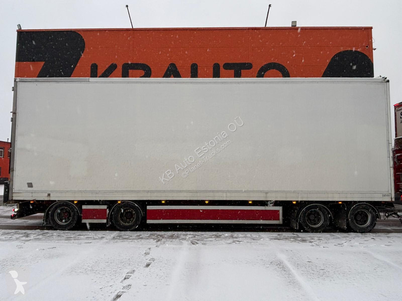 مقطورة  V-4-40 SAF AXLES