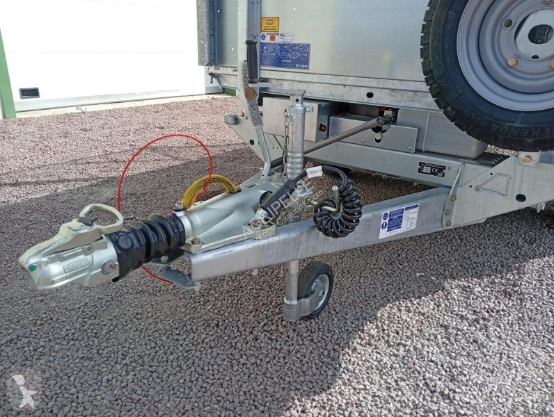 مقطورة Ifor Williams  TT3017