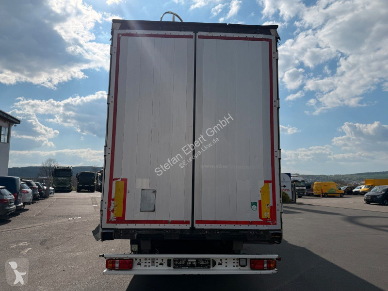 مقطورة Schmitz Cargobull SGF*C2
